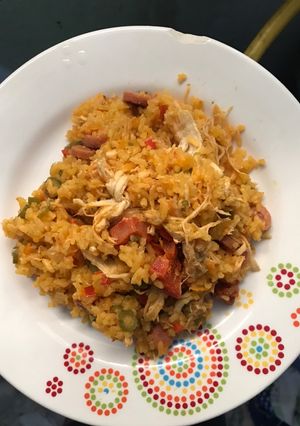 Una foto de Arroz con pollo fácil