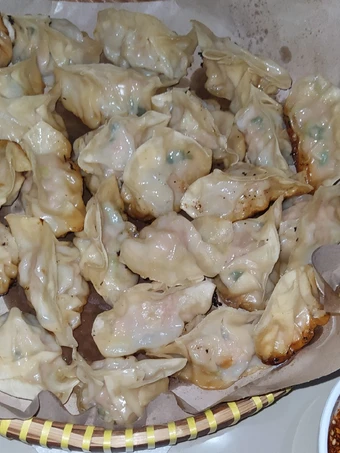 Langkah Gampang Menyiapkan Resep Gyoza yang Lezat Anti Ribet, Menggugah Selera