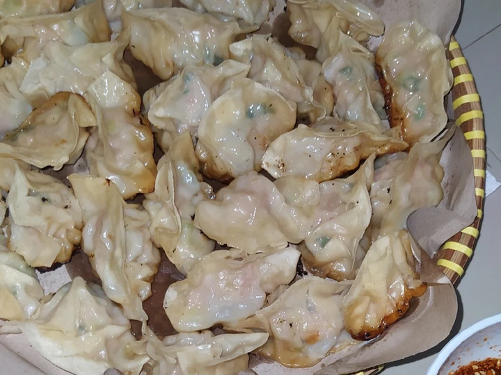 Langkah Gampang Menyiapkan Resep Gyoza yang Lezat Anti Ribet, Menggugah Selera