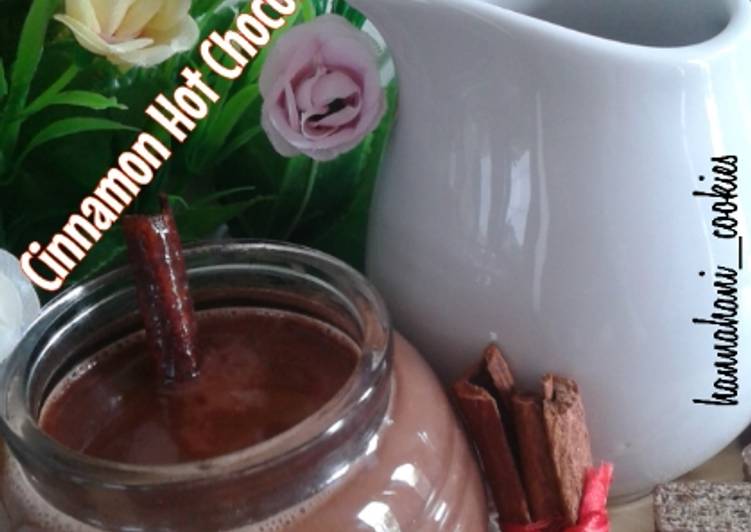 Langkah Mudah untuk Menyiapkan Cinnamon Hot Chocolate, Enak Banget