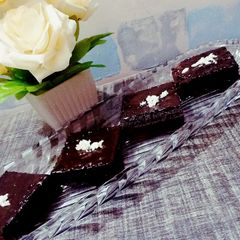 A picture of Mud brownie without oven😍.