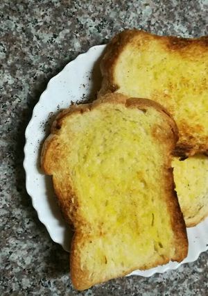 A picture of Toasted Bread.