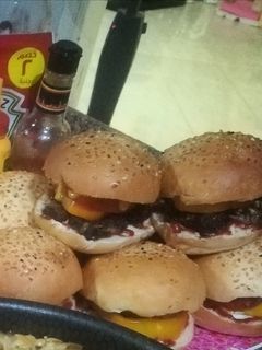 صورة لوصفة البرجر البيتي 🍔😋
