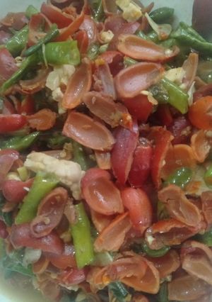 Foto resep Tumis kulit melinjo tempe pedas