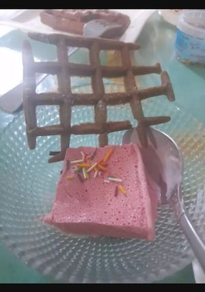 A picture of Strawberry ice cream.