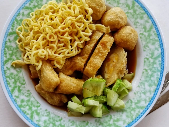 Cara Gampang Membikin Resep Pempek DOS Ny. Liem (Tanpa Ikan) yang Uenak Anti Ribet, Uenak Banget