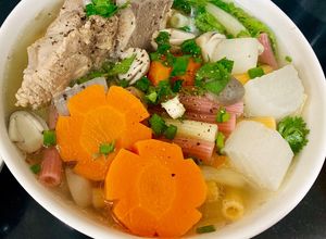 Hình của món Nui nấu xương heo.