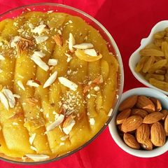 A picture of Besan Ka Halwa💛.