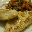 Pechuga de pollo fileteada con verduras