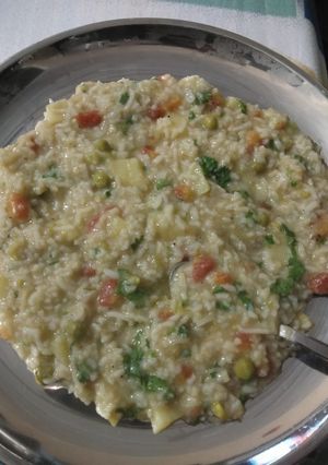 A picture of Vegetable Khichdi.