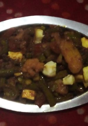 मिक्स वेजिटेबल(Mix vegetable recipe in hindi) रेसिपी मुख्य फोटो
