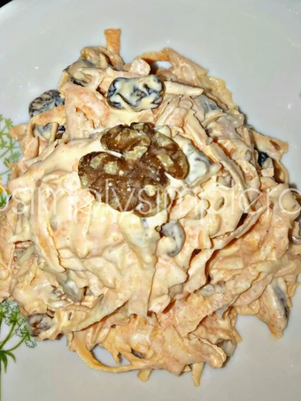 Cara Mudah Membuat Resep  Simple Carrot, Walnut &amp; Raisin Salad yang Bisa Manjain Lidah, Sempurna