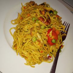 A picture of Stir fry slim pasta.