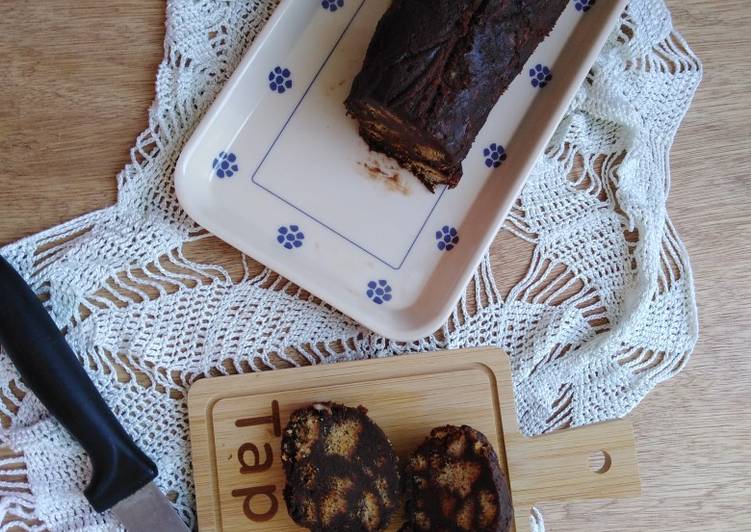 Steps to Make Premiato Salame dolce al cioccolato senza uova