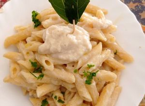 Foto di Pasta con crema di cavolfiore e tonno