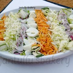 A picture of Latus base salad.