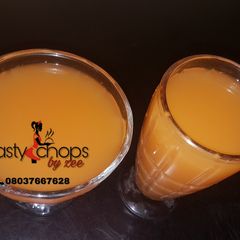 A picture of Carrot and cucumber juice.
