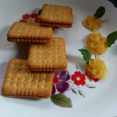 A picture of Lemon Tart Bites.