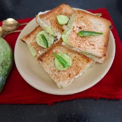A picture of Cucumber Sandwich 🥪/ Creamy Cool Cucumber Sandwich.