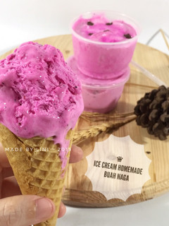 Foto resep Ice cream homemade buah naga - es krim buah naga merah - bikin ice cream sendiri yukk