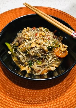 Una foto de Salteado de carne y verduras al estilo chino