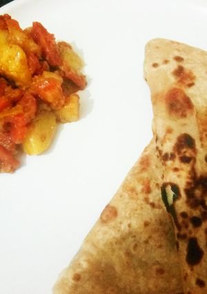 आलू गाजर की सब्जी (Aloo Gajar ki Sabji recipe in Hindi) रेसिपी मुख्य फोटो