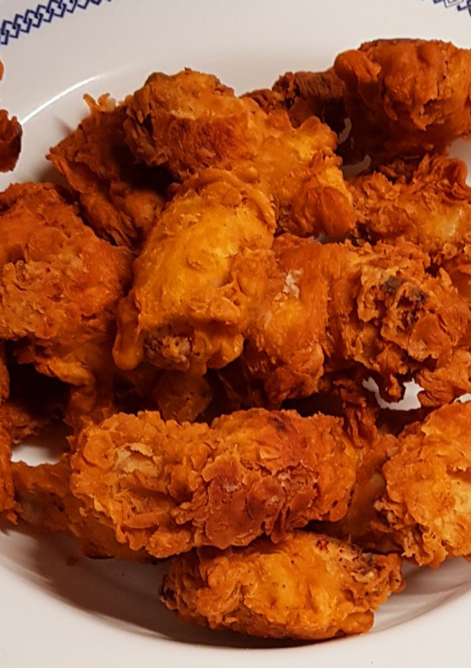 Una foto de Pollo al estilo KFC