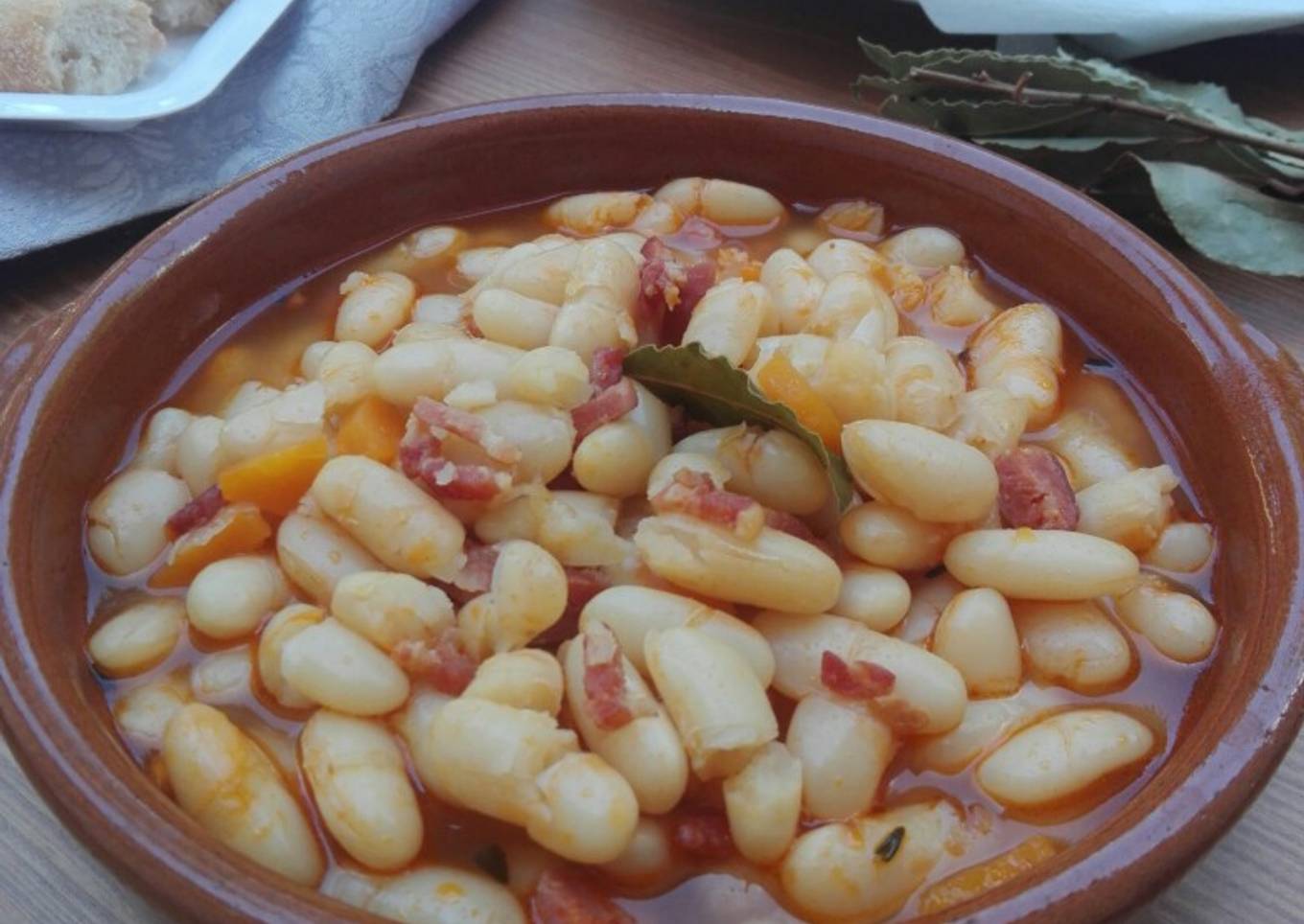 Potaje de judías blancas