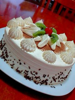 Una foto de Torta Tres Leches de Lúcuma 😋