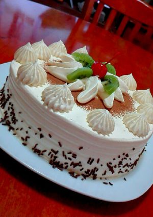 A picture of Tres Leches Cake with Lucuma 😋.