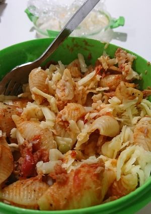 A picture of Tuna pasta.