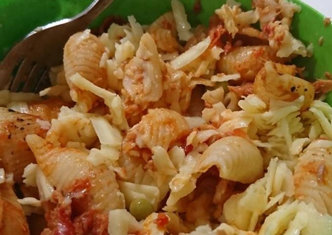 Recipe of Any-night-of-the-week Tuna pasta