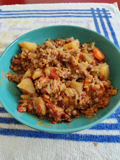 Una foto de Lentejas con verduras y lote asturiano