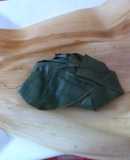 Tamal de huitlacoche en hoja de plátano correa