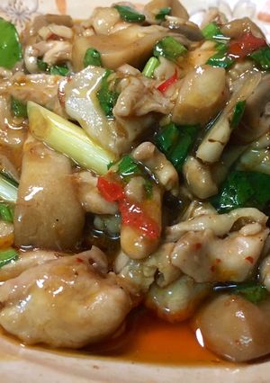 รูปของ ไก่ผัดเครื่องต้มยำ