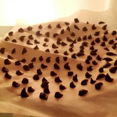 A picture of Homemade Chocolate Chips😍.