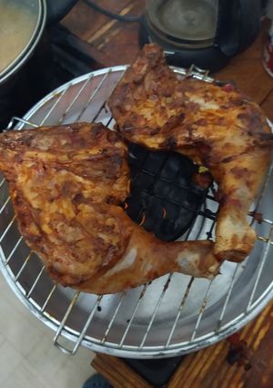 Una foto de Pollo adobado asado