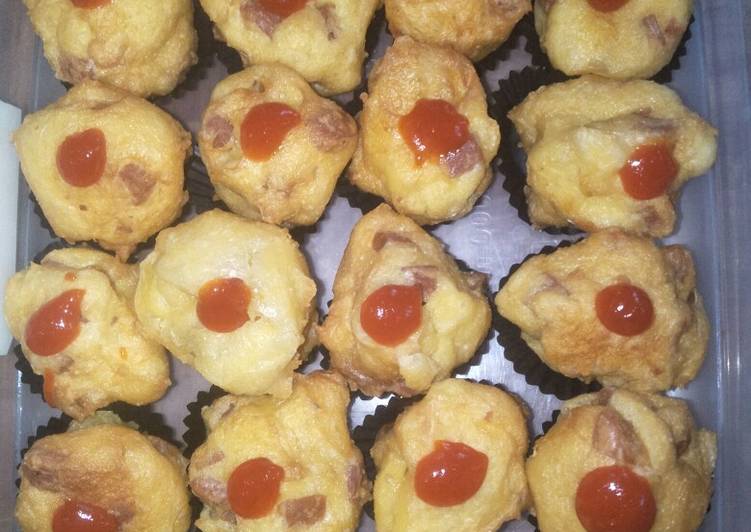 Soes Goreng sosis