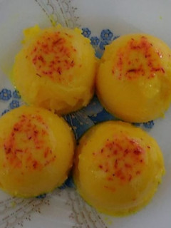 عکسی از دستور دسر زعفرانی 😋❤