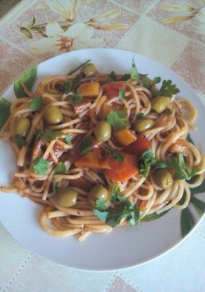 Zöldséges csípős tészta recept fotója