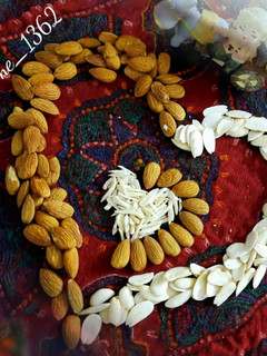عکسی از دستور خلال بادام و پرک بادام