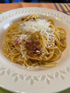 Una foto de Pasta Carbonara con Huevo