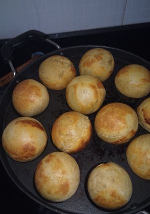 A picture of Baati in appe pan.