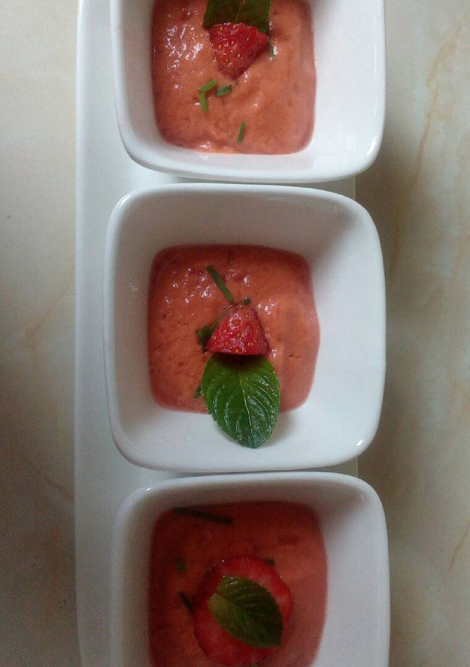 Una foto de Gazpacho de fresa