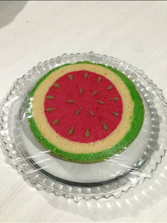 عکسی از دستور کیک هندوانه ای 🍉(با فر دستساز)