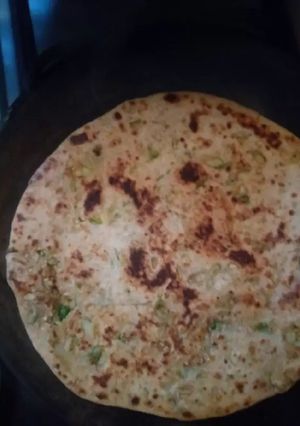 गोभी का पराठा (Gobhi ka paratha recipe in hindi) रेसिपी मुख्य फोटो