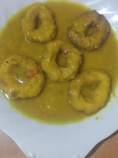 सांभर बड़ा (sambar vada recipe in Hindi) रेसिपी मुख्य फोटो