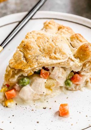 A picture of Chicken Pot Pie.
