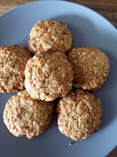 A picture of ANZAC biscuits.