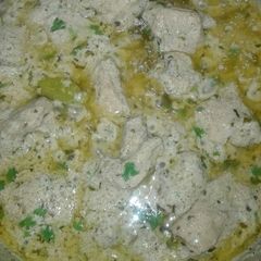 A picture of Chicken malai handi.